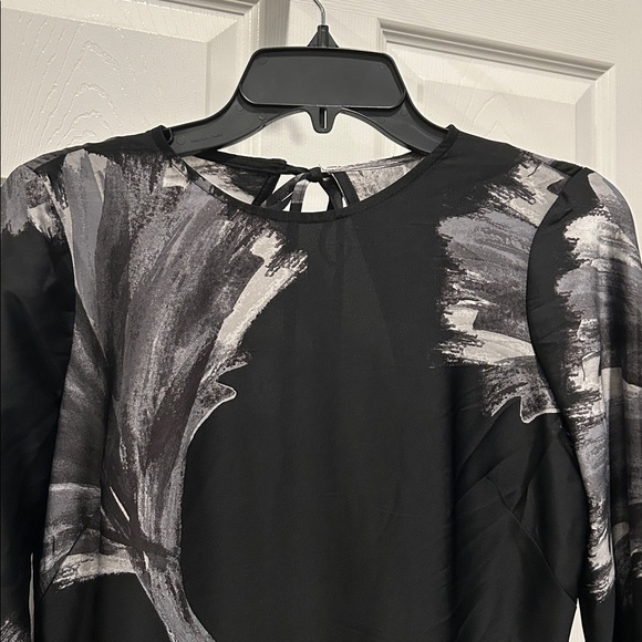 DONNA MORGAN Cut-Out Back Floral Midi Dress - Picture 6 of 14